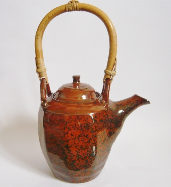 Théière-haute-kaki-2